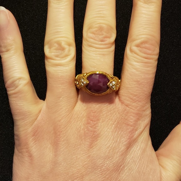 SOLD! Designer Ring Judith Ripka Ruby and 18k Gold - Picture 5 of 7